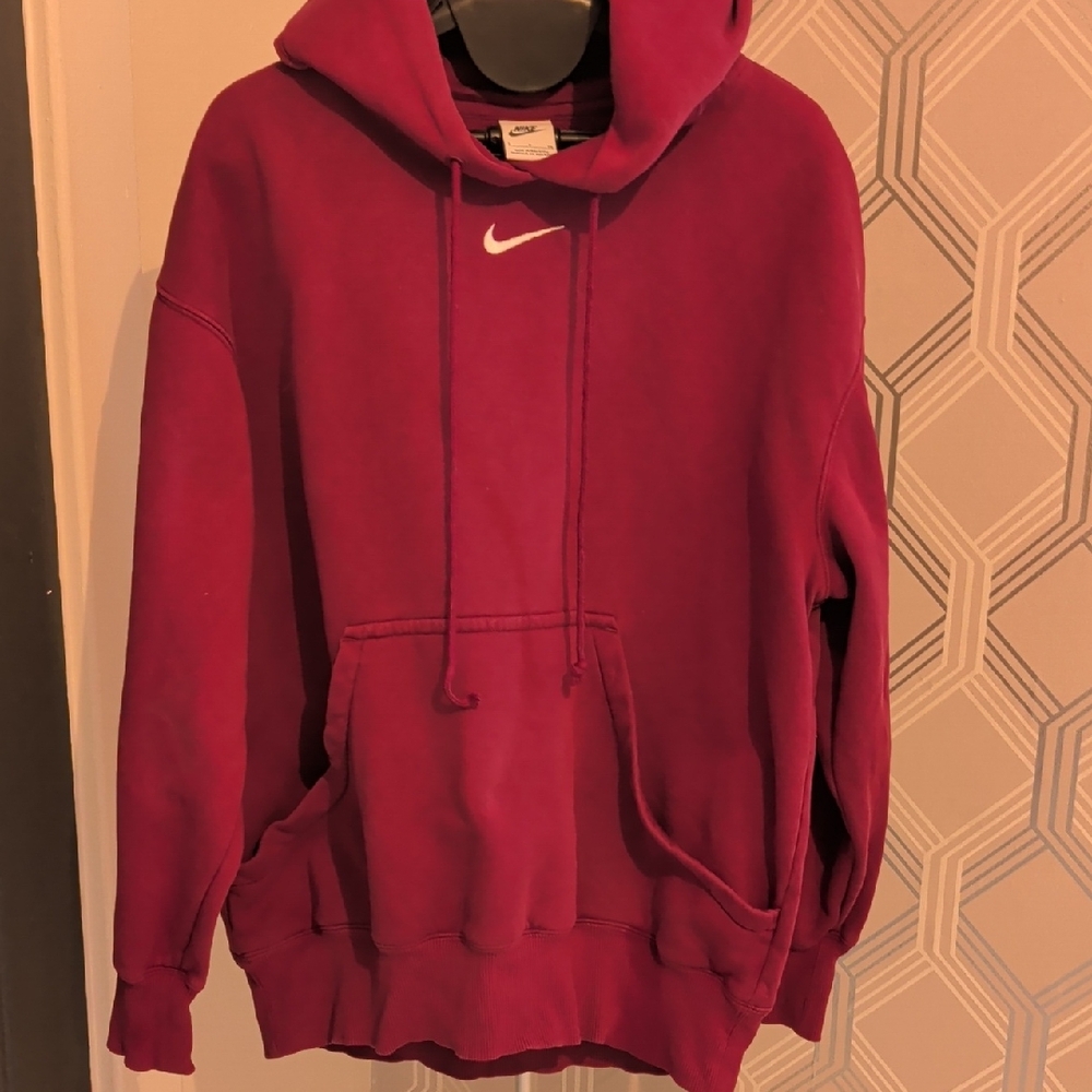 Nike Men's Burgundy Hoodie